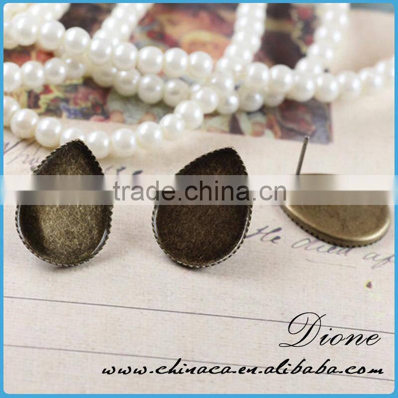 Earring Setting White Gold Cabochon Earring Setting 12mm Pad