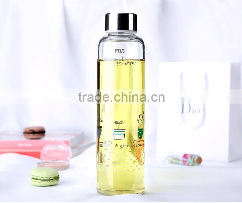 Bright and easy-to-hold reusable 35 oz.purity glass water bottles with protection silicone sleeve