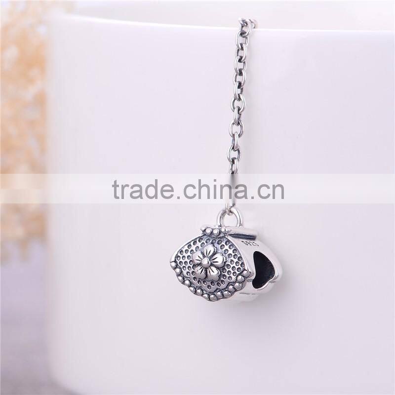 Vintage Royal Embossment Flowers S925 new arrivals safety chain Imitation stone flower automatic adjust silver chain charm A020