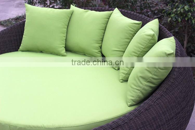 Outdoor Furniture Soft Rattan Bed
