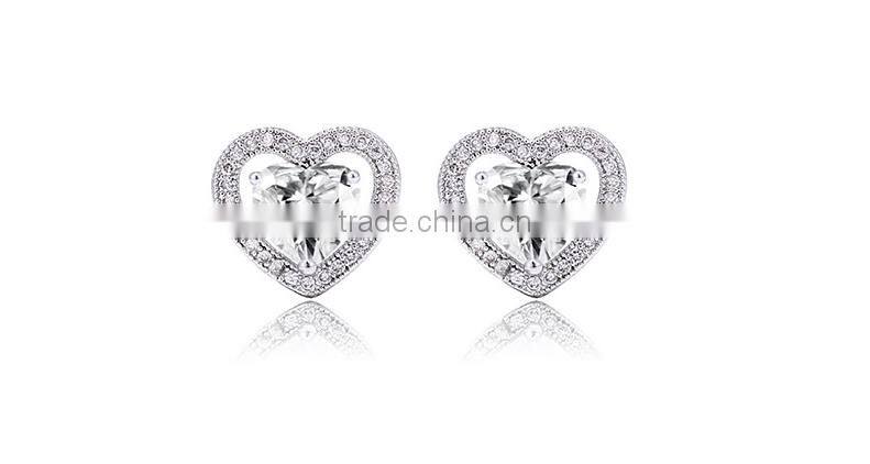 Wholesale Stock Small Order Fashion Women Heart-shaped Zircon Earrings