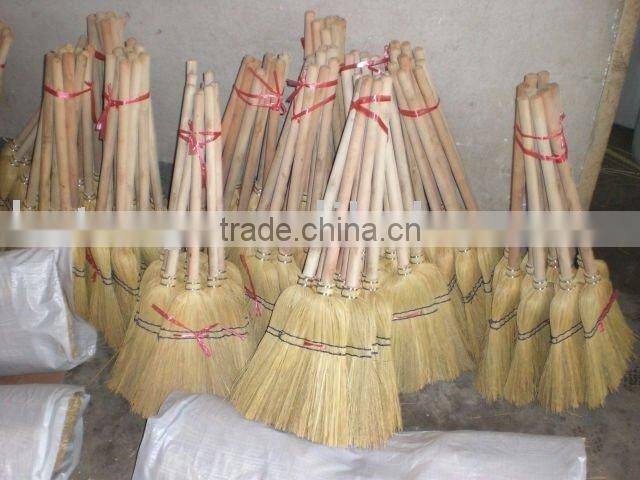 natural corn broom