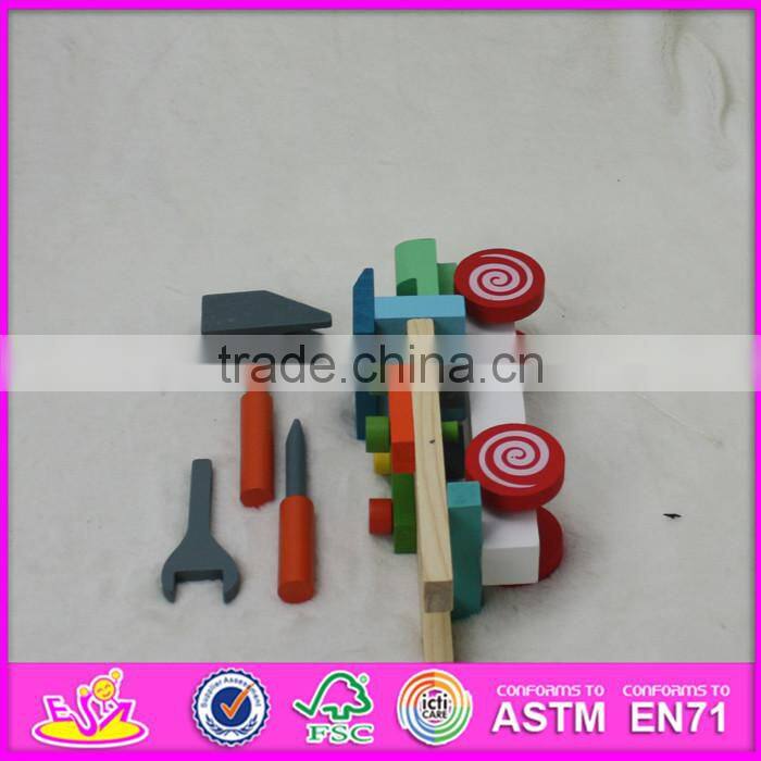 2016 best design educational children wooden toy screws for sale W03C026