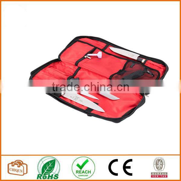 12 Pocket Single-Zip Knife Case