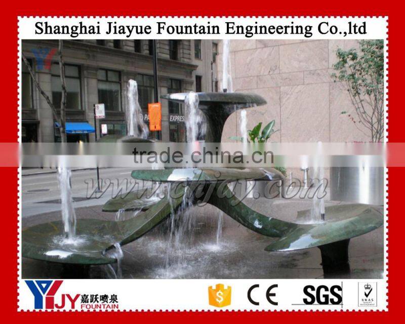 large water Fountain with scuplture, tradinational fountain