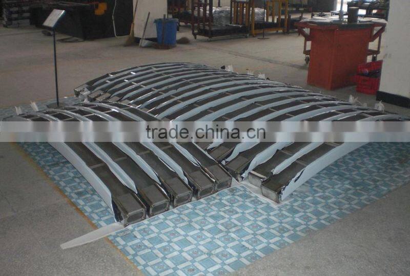 Audemar 2.5MM Thickness 316 Stainless Steel Curve Swimming Pool Shower With Mirror Finishing