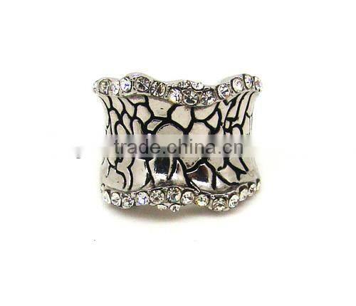 Skull design diamond ring jewelry wedding band ring silver