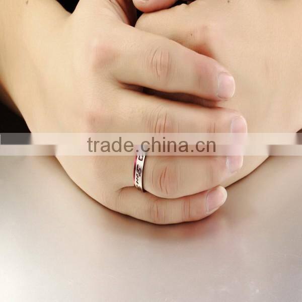 Factory Wholesale supply jewelry Personality design Purple classic Titanium Rhinestone Couple ring