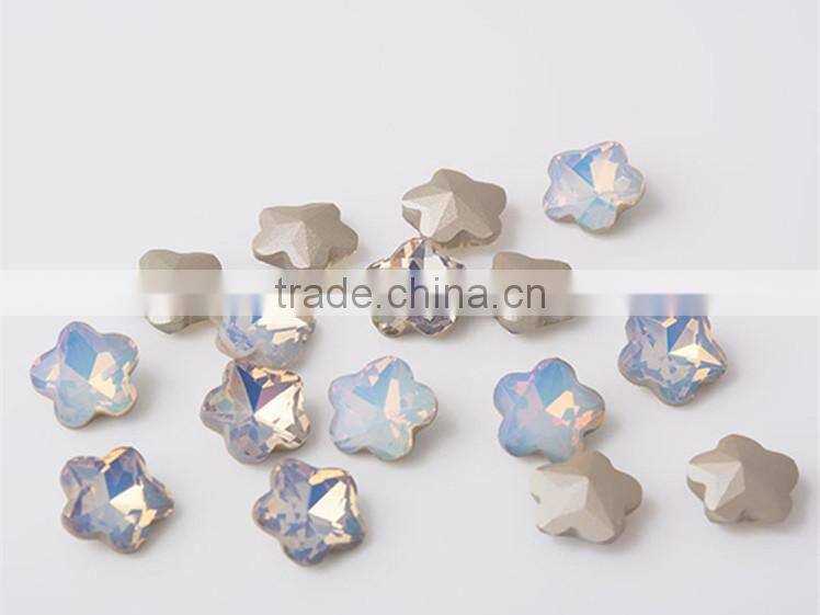 deluxe K9 quality white opal color flower shaped fancy gemstone for fashion jewelry