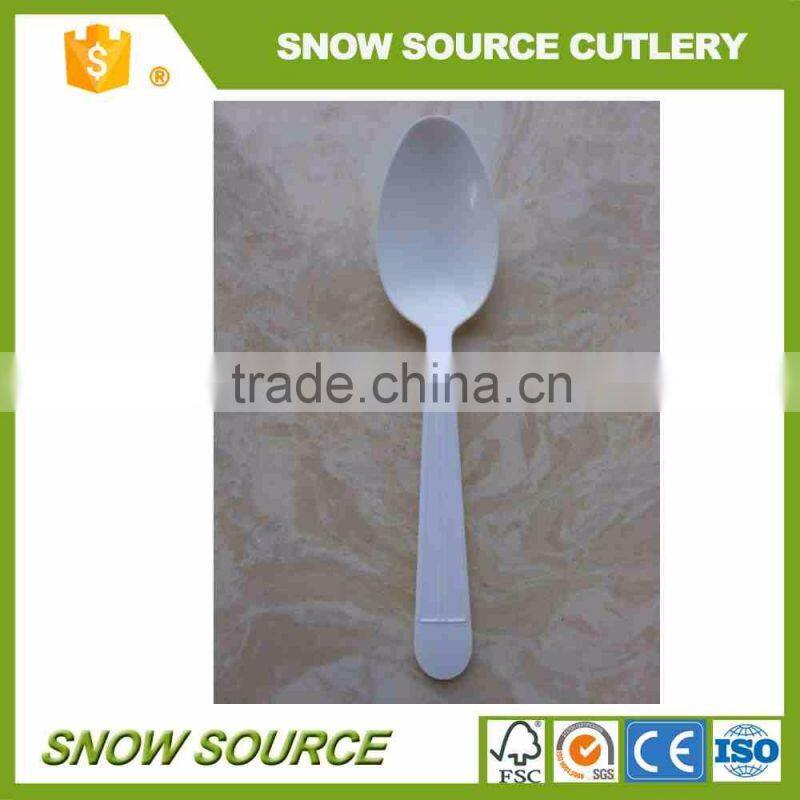 5.5g White disposable PP material plastic cutlery sets