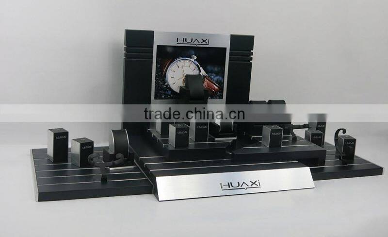 Fashional MDF Wood Watch Display Elegant Acrylic Wood Watch Showcase