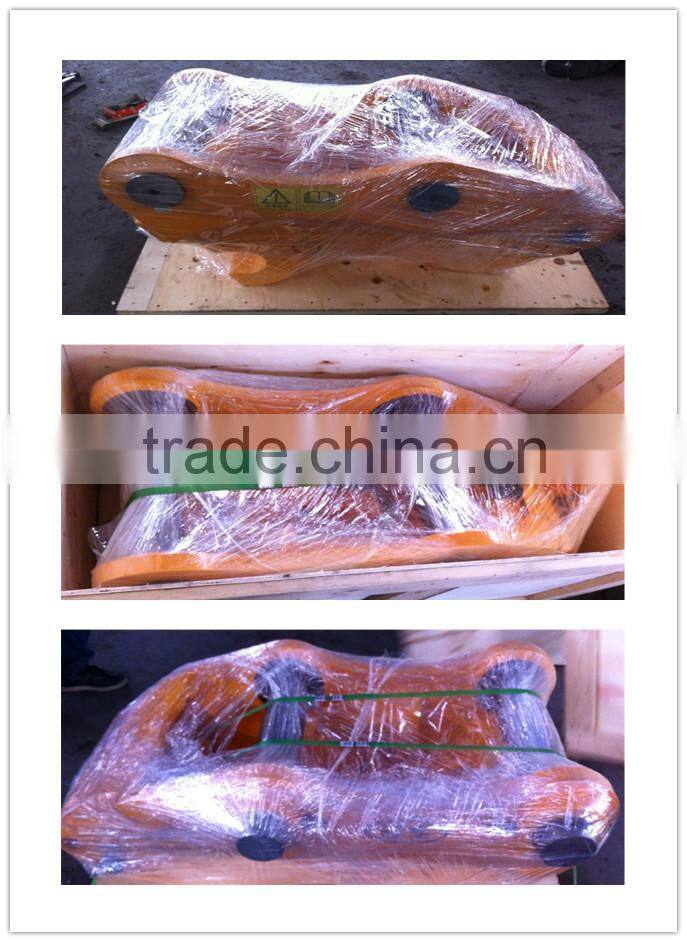 Quick hitch coupler for 18-25 ton excavator PC200