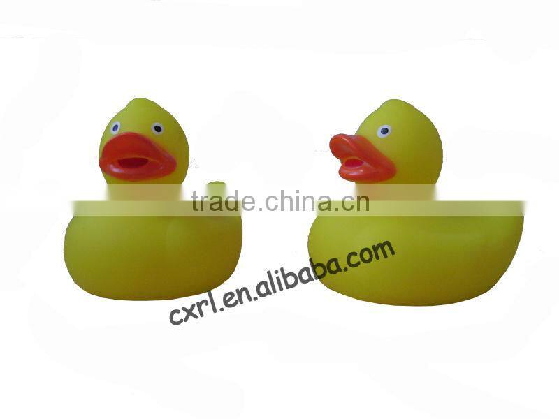 Mini Baby yellow plastic bath duck