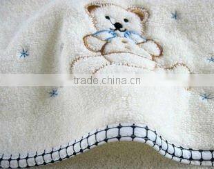 100% white cotton fabric satin embroidered shower towels