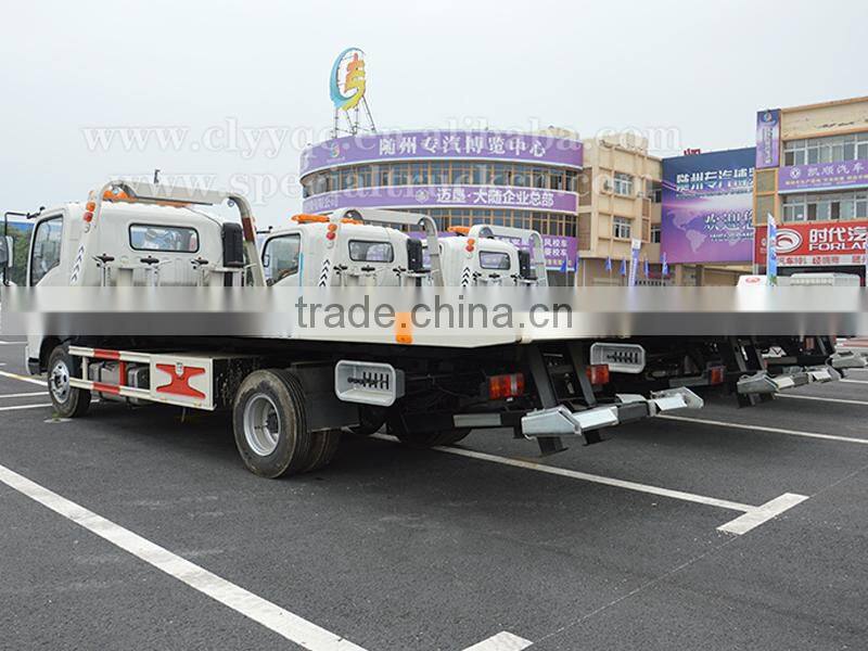 4TON carrying weight SINOTRUK HOWO tow truck wrecker