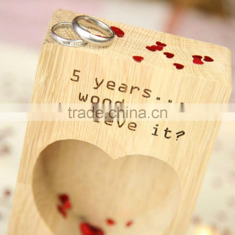 Wooden Ring Tray Custom Logo Rings Holder Wedding GIft Solid Wooden Cuouple Ring Customization Box