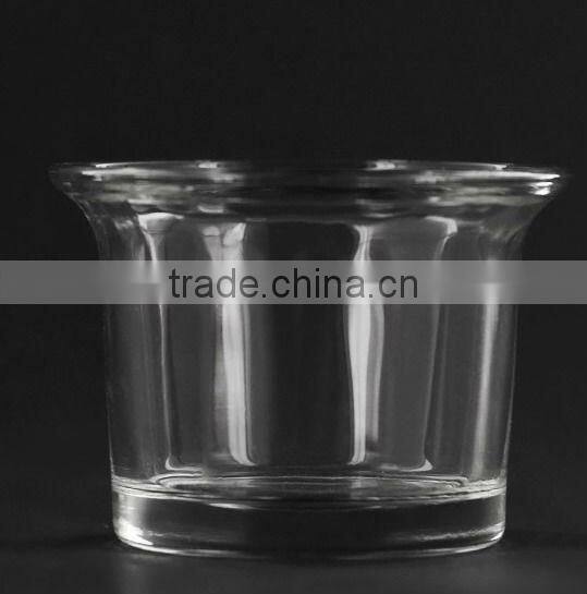 Convergent glass candle cup