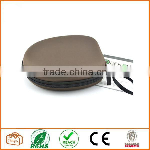 UltraShell Headphones Full Size Hard Carrying Case / Travel Bag with Space for Cable, AMP, Earpads