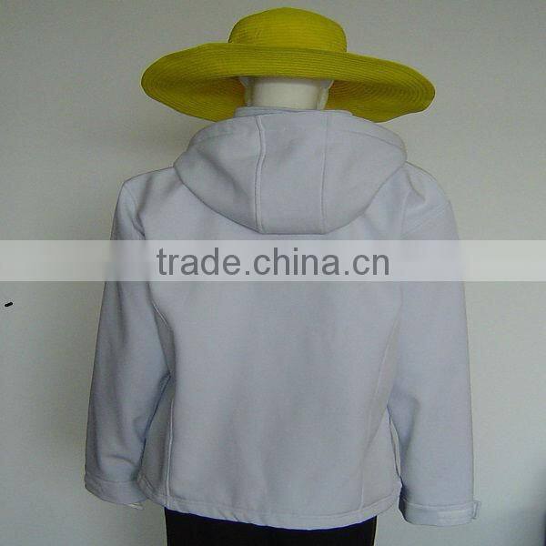 Ladies' latest style softshell jacket