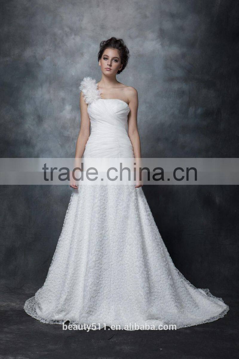 Wholesale Elegant A-line Sweetheart one shoulder Lace wedding gown with Long Sleeves wedding Bridal dress AS284