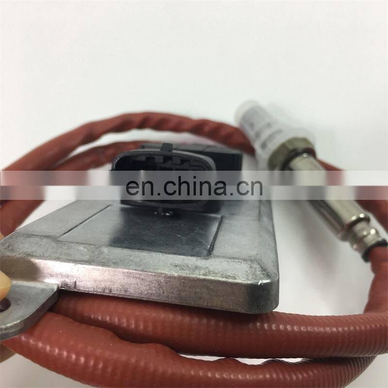 Truck Auto Spare Parts NOx Sensor 5WK9 6628C 2011649 nitrogen oxide sensor