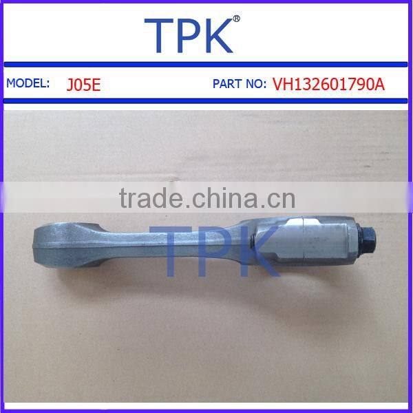 Kobelco SK200-8 connecting rod, con rod, VH132601790A