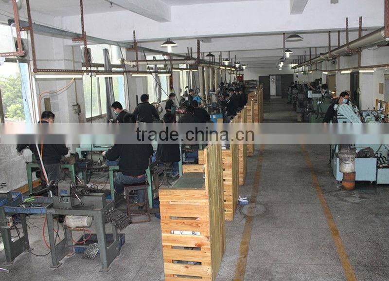 Standard precision metal punch mould