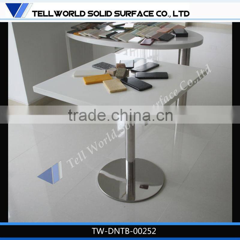 Tw white high glossy fashion dining table new model