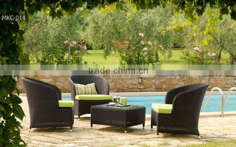 Small coffee table and 4 chairs synthetic rattan wicker dining set outdoor furniture