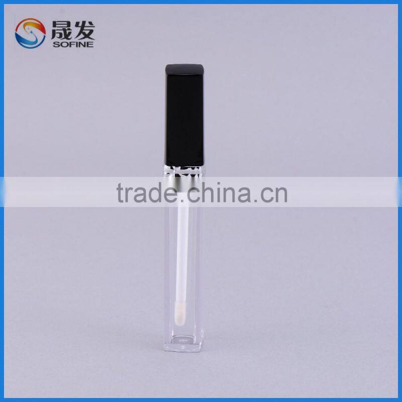 Transparent plastic cosmetic packaging lip gloss tube