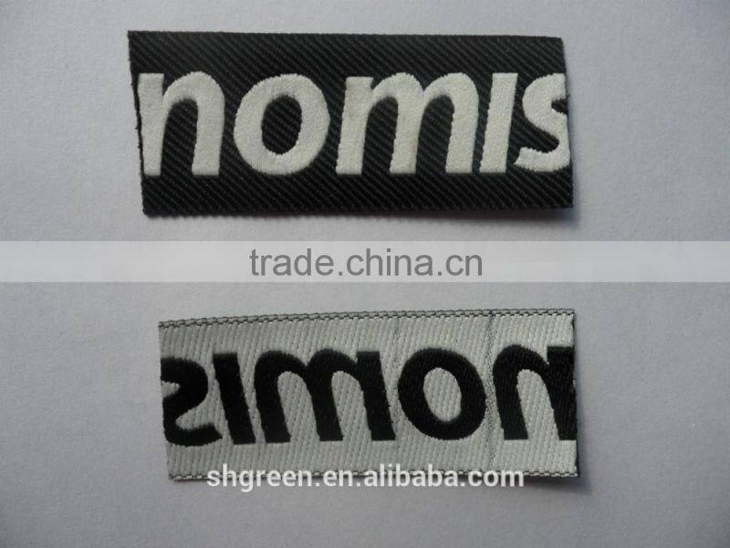 straight cut stitch weaving garment patch