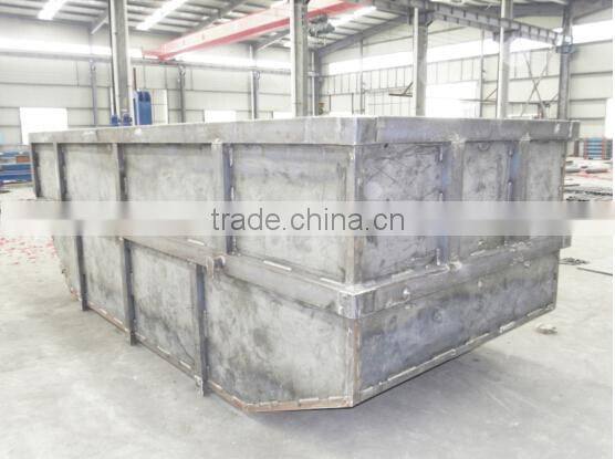 Industrial large metal bins / waste skips