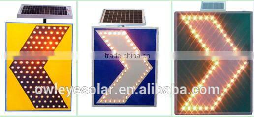 arrow traffic sign for construction zones/ solar road sign