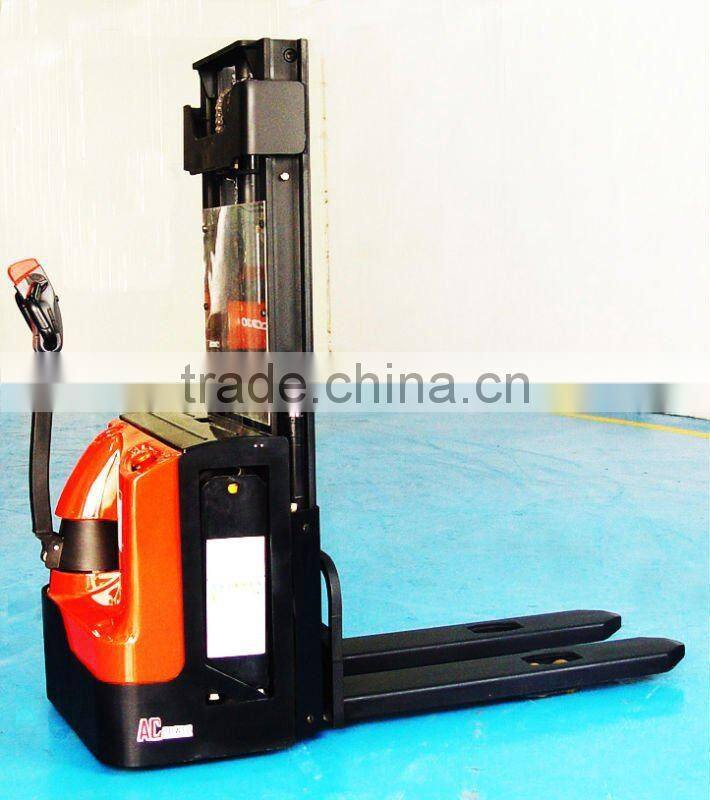 1.5ton ride-on electric stacker