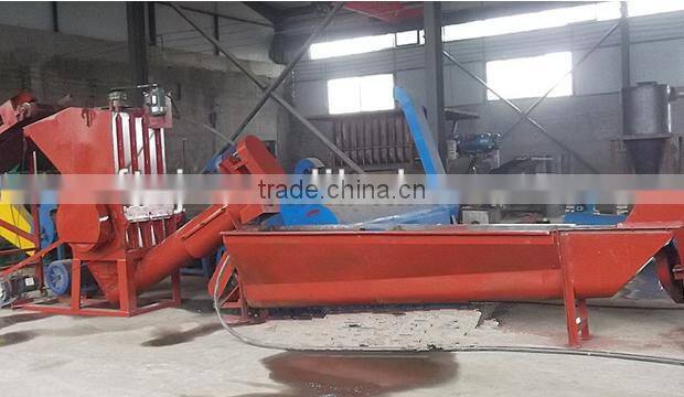 Large-sized rinsing and seperating tank for soft plastic