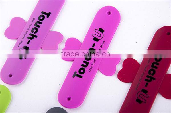 General Usage Touch U Silicone Mobile Stand for Apple, SAMSUNG, Blackberry, HTC, etc.