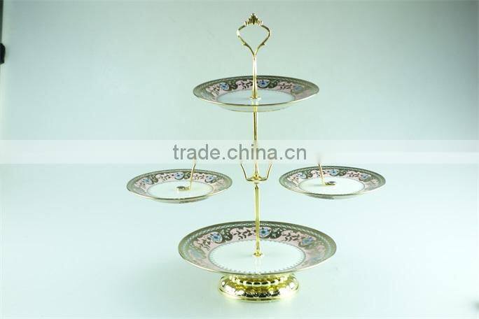 Extravagant gold cake stand ceramic porcelain cake stand with metal handle
