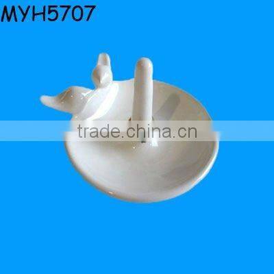 Ceramic wedding ring holder tray with dove couple