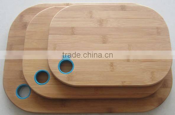 Three size bamboo cutting board with silicon handle #32001