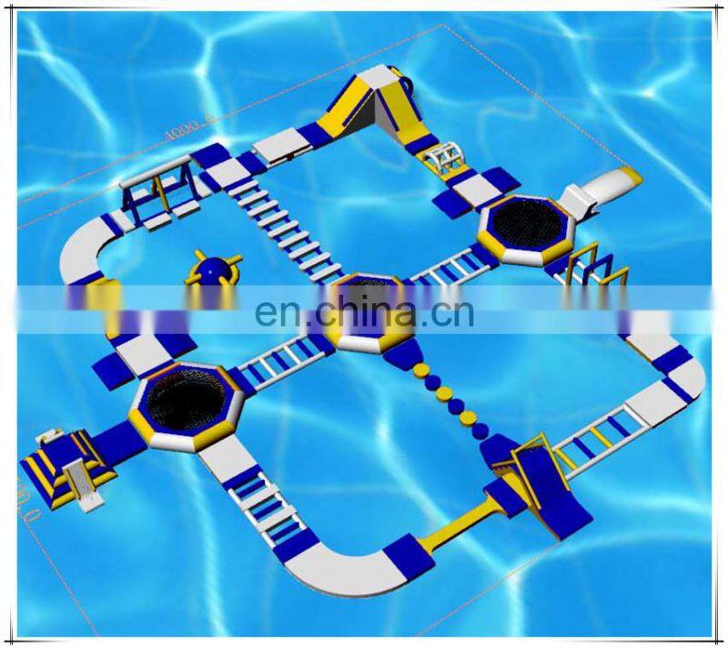 Aqua Park Equipment Aquapark 40m * 35m Plato 0.9mm PVC Inflatable Floating Water Park