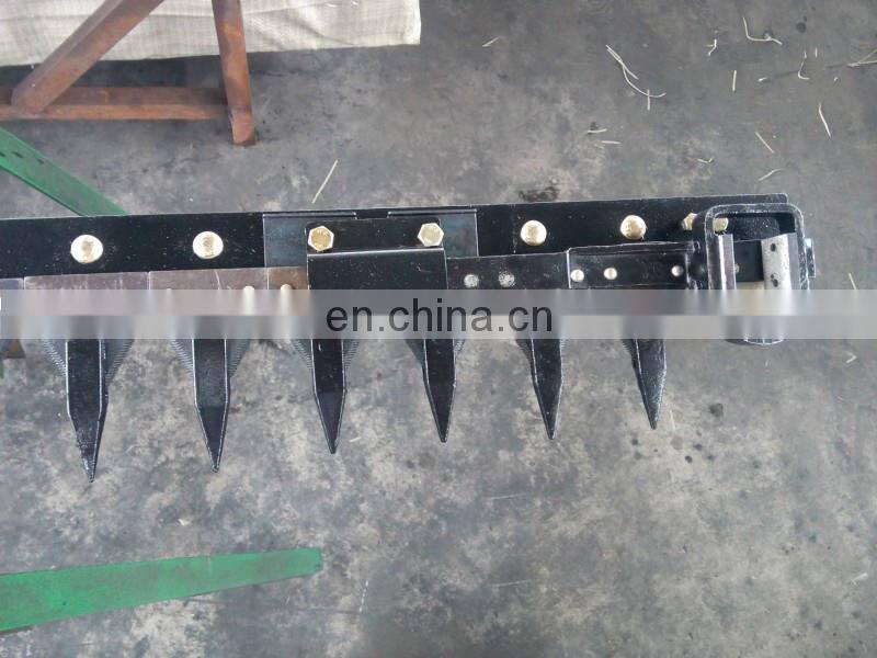 Knife section of cutter blade for harvester