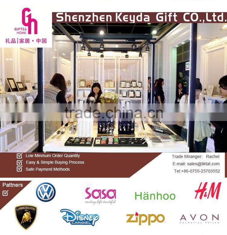 Globe Key Chain Mental Key Chain 360 revolve Kay Chain