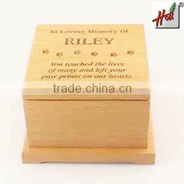 2015Hot Sale Fancy Handcrafted Custom Pet Urn Box HCGB8119