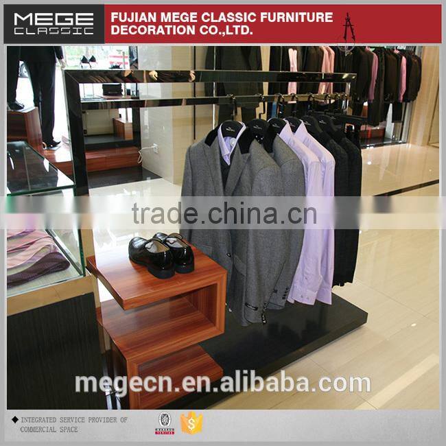 Modern Garment Showroom Display Window Display Prop