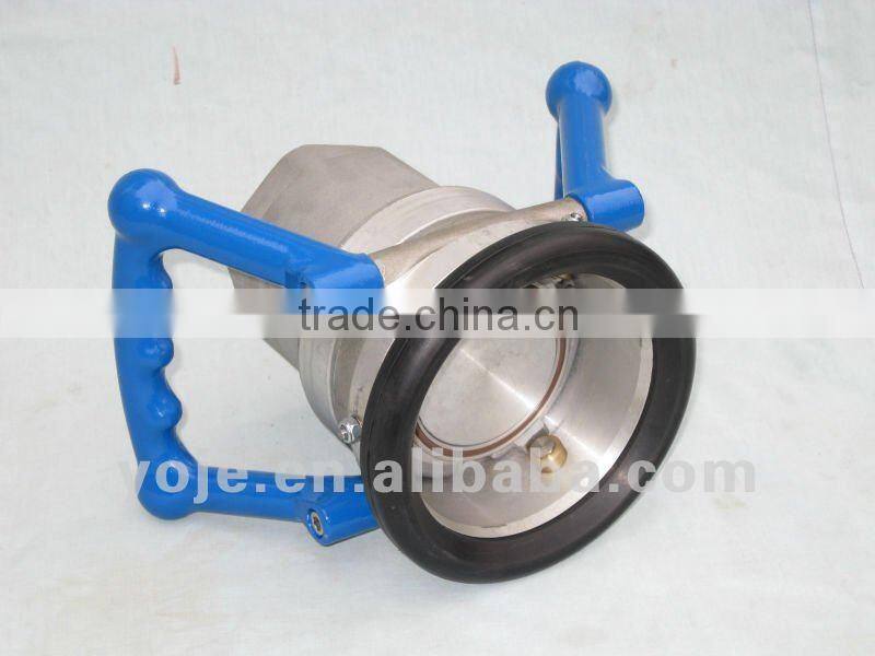 API Dry coupler