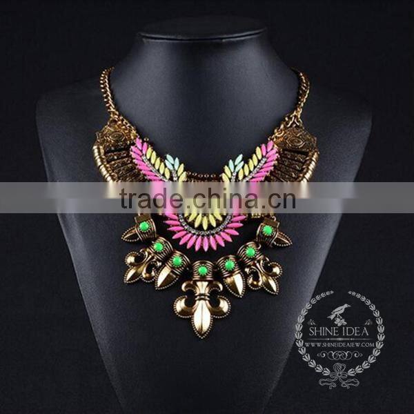 high quality vintage acrylic rhinestone chunky statement necklace tin alloy fashion women pendant necklace 6390098