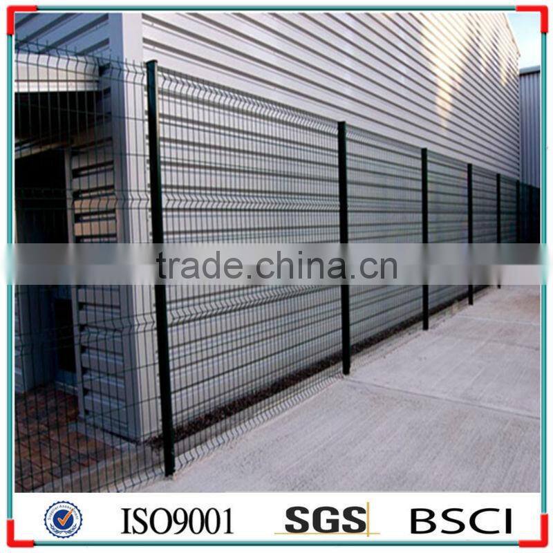 Alibaba China Galvanized Metal Wire Fence Panels