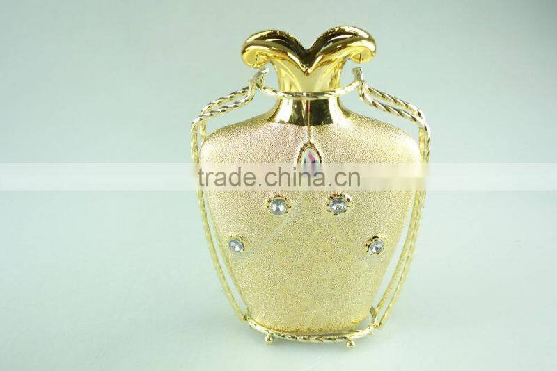 wholesale Ceramic Craft, electroplated gold ceramic vase with iron stand