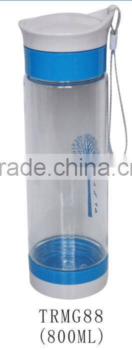 Portable 800ml plastic BPA Free sports water bottle with lanyard