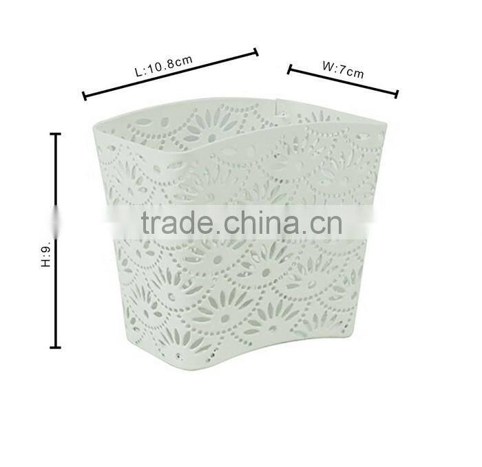 Fashional Arc-shaped Metal Punched Pen Holder For Home/Office/School